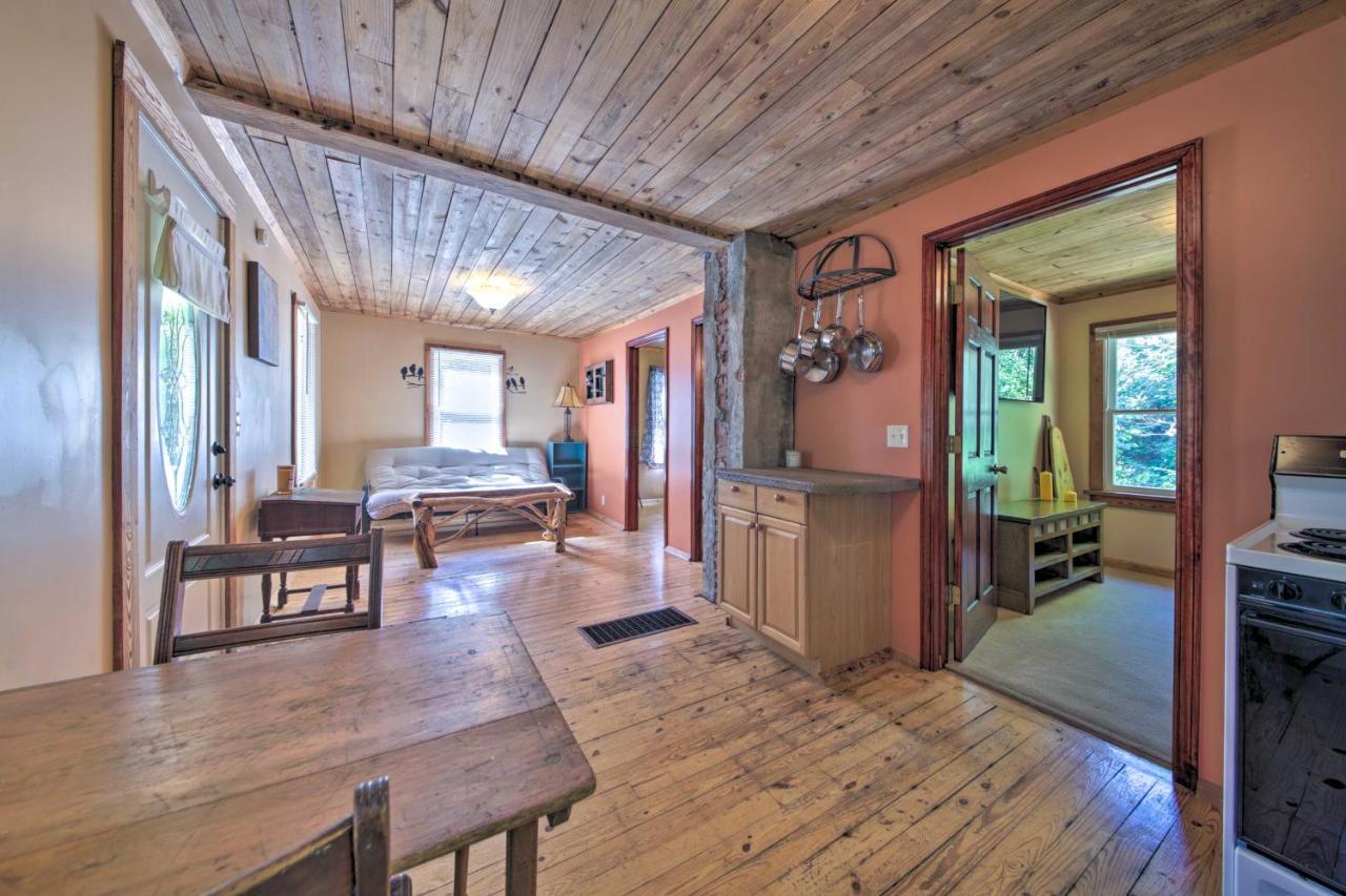 Pet-Friendly Cottage With Fire Pit - 3 Mi To Siu! Carbondale Exterior photo